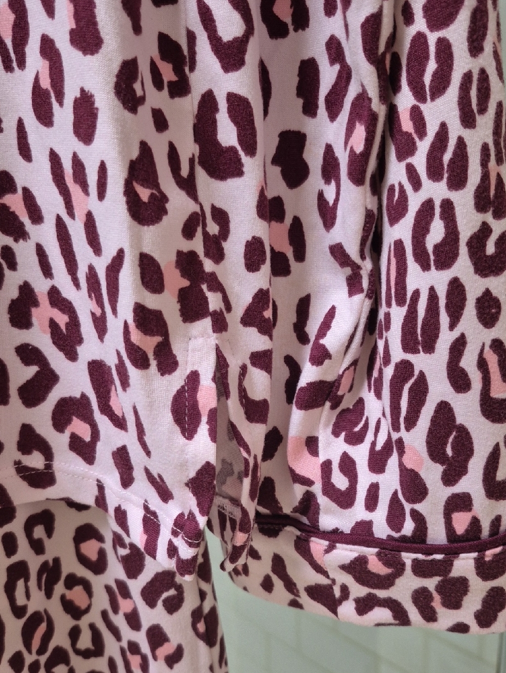 Kate Spade Animal Print PJs Sz. M - Picture 6 of 7